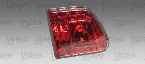 FANALE POSTERIORE SX INTERNO TOYOTA AVENSIS SW 01/09>