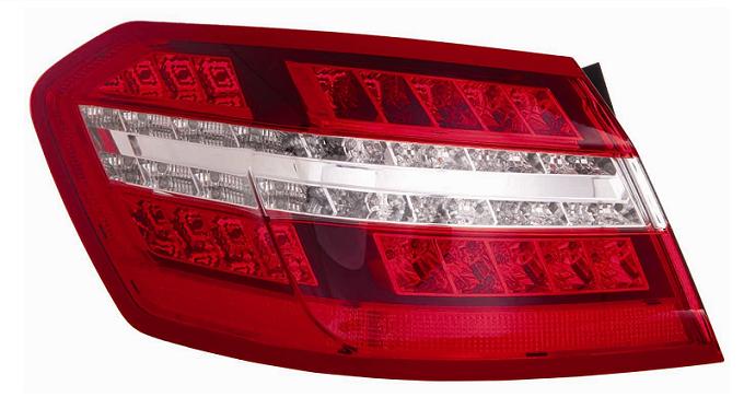 FANALE POSTERIORE DX ESTERNO A LED MERCED CLASSE E W212 05/09> AVANTG