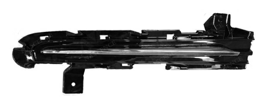 GRIGLIA PARAURTI ANTERIORE DX VOLVO V40 10/12>