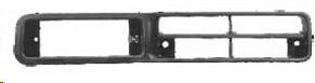 GRIGLIA PARAURTI ANTERIORE DX NISSAN KING CAB 01/93>08/97