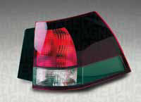 GRUPPO OTTICO POSTERIORE SX ESTERNO FUME'OPEL VECTRA C SW 06/02>