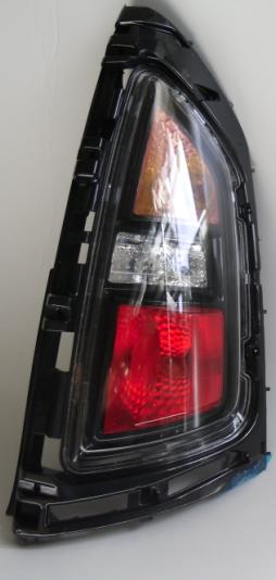 GRUPPO OTTICO POSTERIORE SX CON CORNICE KIA SOUL 02/09>