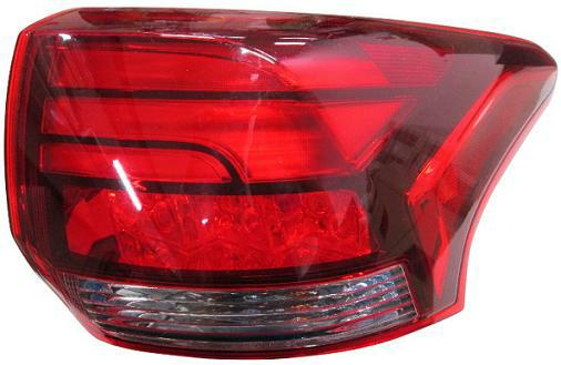 FANALE POSTERIORE SX  ESTERNO A LED MITSUBISHI OUTLANDER  09/15>