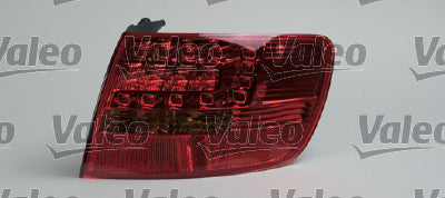 FANALE POSTERIORE SX ESTERNO A LED AUDI A6 ALLROAD 05/06>