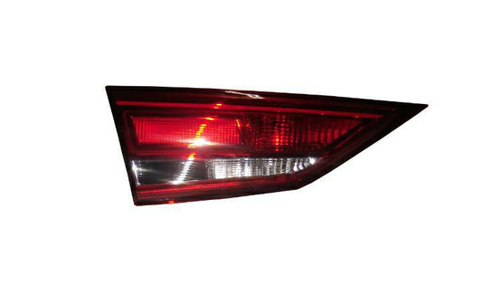 FANALE POSTERIORE DX INTERNO AUDI A3 CABRIO-SEDAN 05/16>