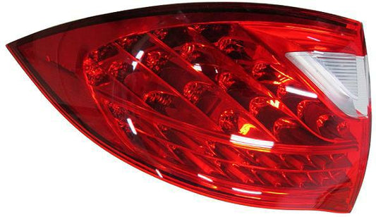 FANALE POSTERIORE DX ESTERNO A LED PORSCHE CAYENNE  01/10>