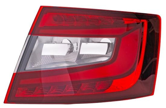 FANALE POSTERIORE DX A LED SKODA OCTAVIA 01/17>