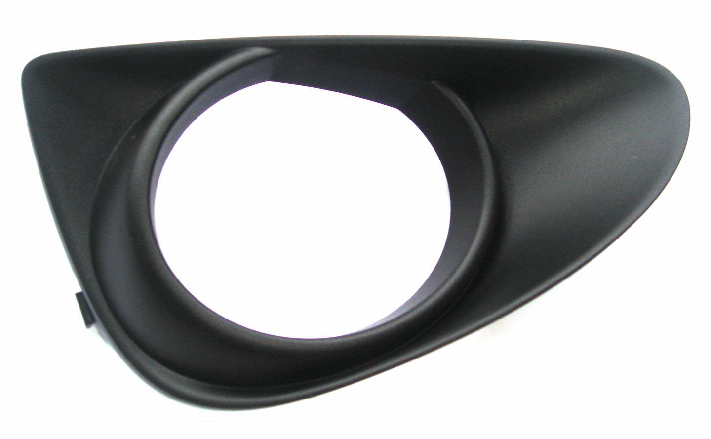 GRIGLIA PARAURTI ANTERIORE DX C/FENDI TOYOTA YARIS 01/11>