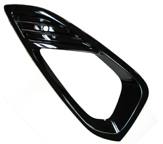 GRIGLIA PARAURTI ANTERIORE DX NERA LUCIDA C/FENDI FORD FIESTA 01/17>