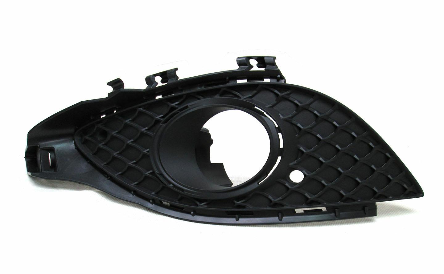 GRIGLIA PARAURTI ANTERIORE SX C/FEND+FORI CROMO MERCED CLASSE A W176 06/12>