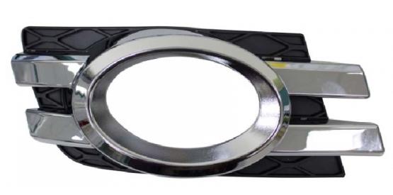 GRIGLIA PARAURTI ANTERIORE DX CROMO C/LUCE DI CURVA MER CLASSE GL X164 04/06>