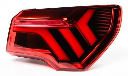 FANALE POSTERIORE DX ESTERNO A LED DINAM AUDI Q3 07/18>