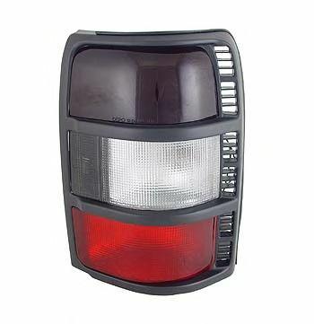 FANALE POSTERIORE SX MITSUB PAJERO 04/91>12/96