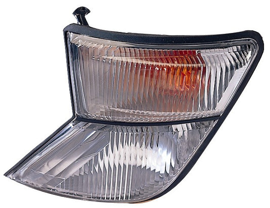 FANALE ANTERIORE DX BIANCO NISSAN PATROL 09/97>12/01