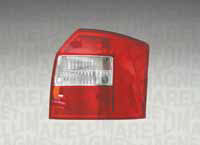 FANALE POSTERIORE DX AUDI A4 AVANT 10/00>