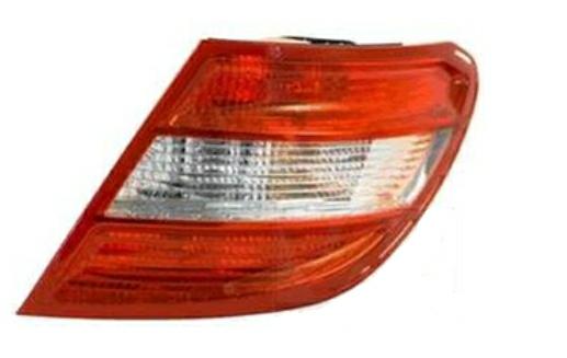 GRUPPO OTTICO POSTERIORE DX MERCED CLASSE C W204 SW 06/07> CLASSICON ELEG -ULO-