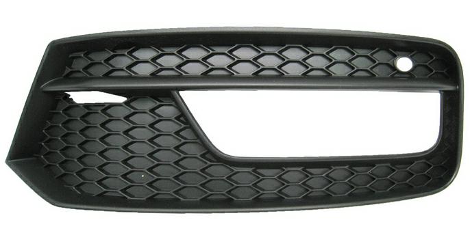 GRIGLIA PARAURTI ANTERIORE SX C/FEND+SENS AUDI A1 11/14>