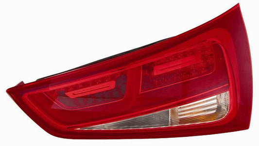 GRUPPO OTTICO POSTERIORE SX BIANCO ROSSO  A LED AUDI A1 09/10>