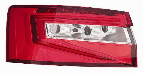 GRUPPO OTTICO POSTERIORE DX ESTERNO A LED SKODA SUPERB 01/15>