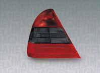 LENTE POSTERIORE DX NERO MERCEDES CLASSE C W202 07/97>
