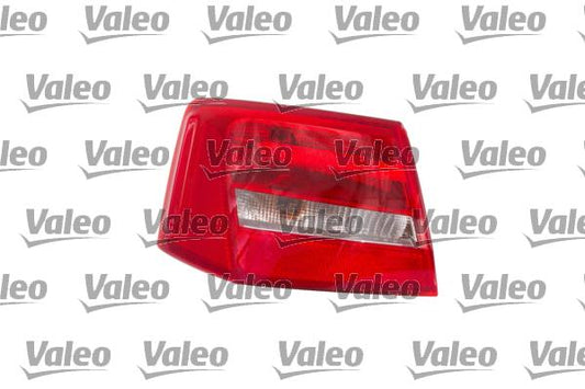FANALE POSTERIORE DX ESTERNO AUDI A6 01/11>